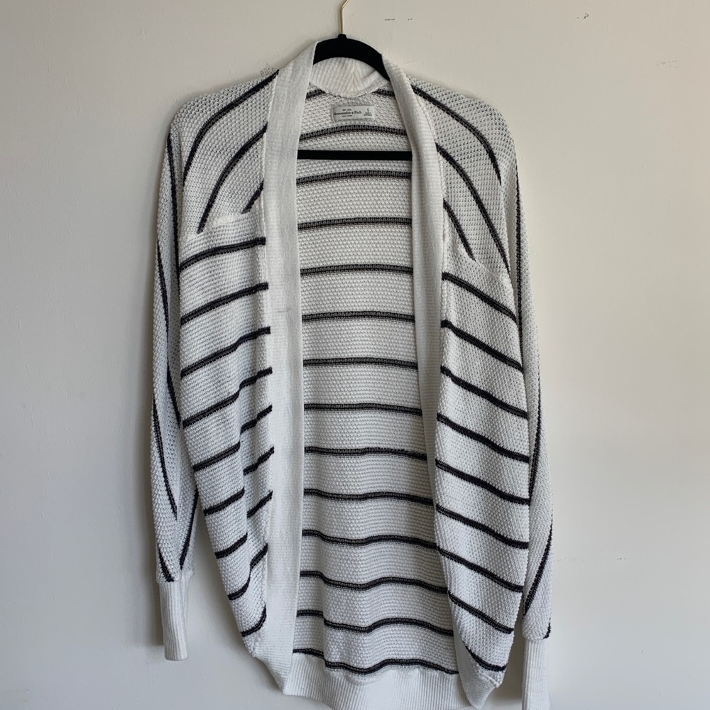 Abercrombie cardigan